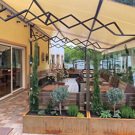 Ferienwohnungen Park Cafe Am Kurpark Bernkastel-Kues Εξωτερικό φωτογραφία