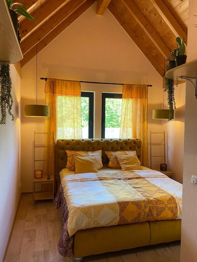 Ferienwohnungen Park Cafe Am Kurpark Bernkastel-Kues Εξωτερικό φωτογραφία