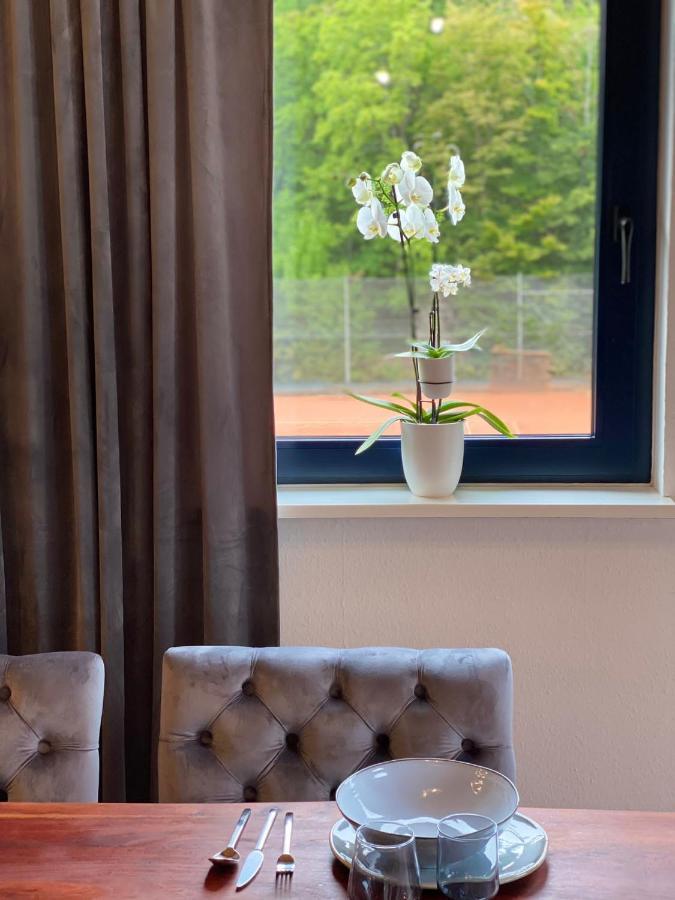 Ferienwohnungen Park Cafe Am Kurpark Bernkastel-Kues Εξωτερικό φωτογραφία