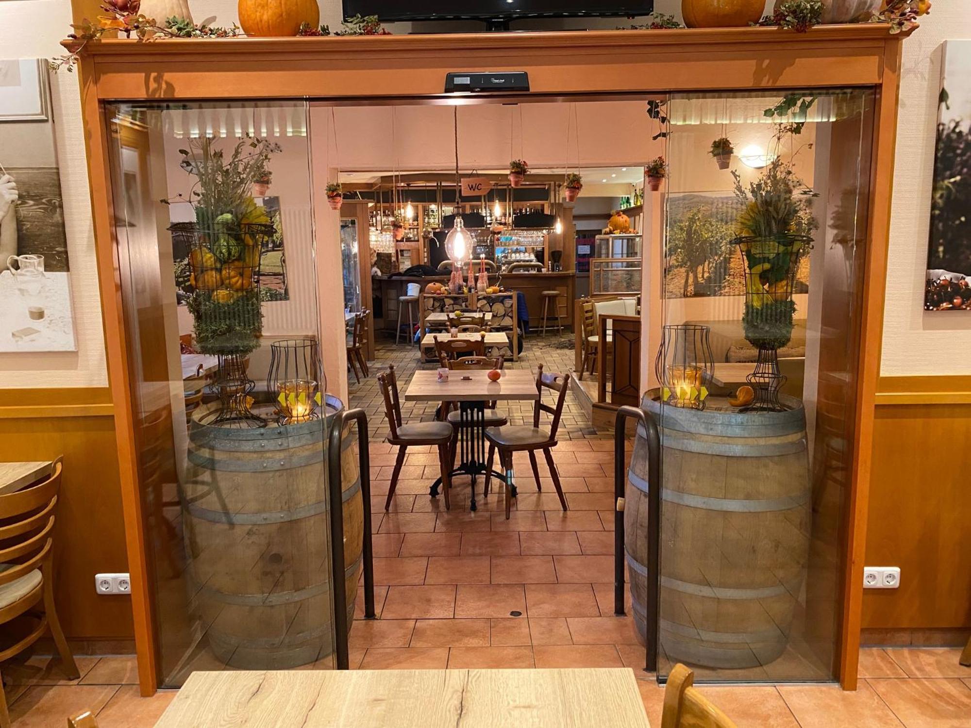 Ferienwohnungen Park Cafe Am Kurpark Bernkastel-Kues Εξωτερικό φωτογραφία