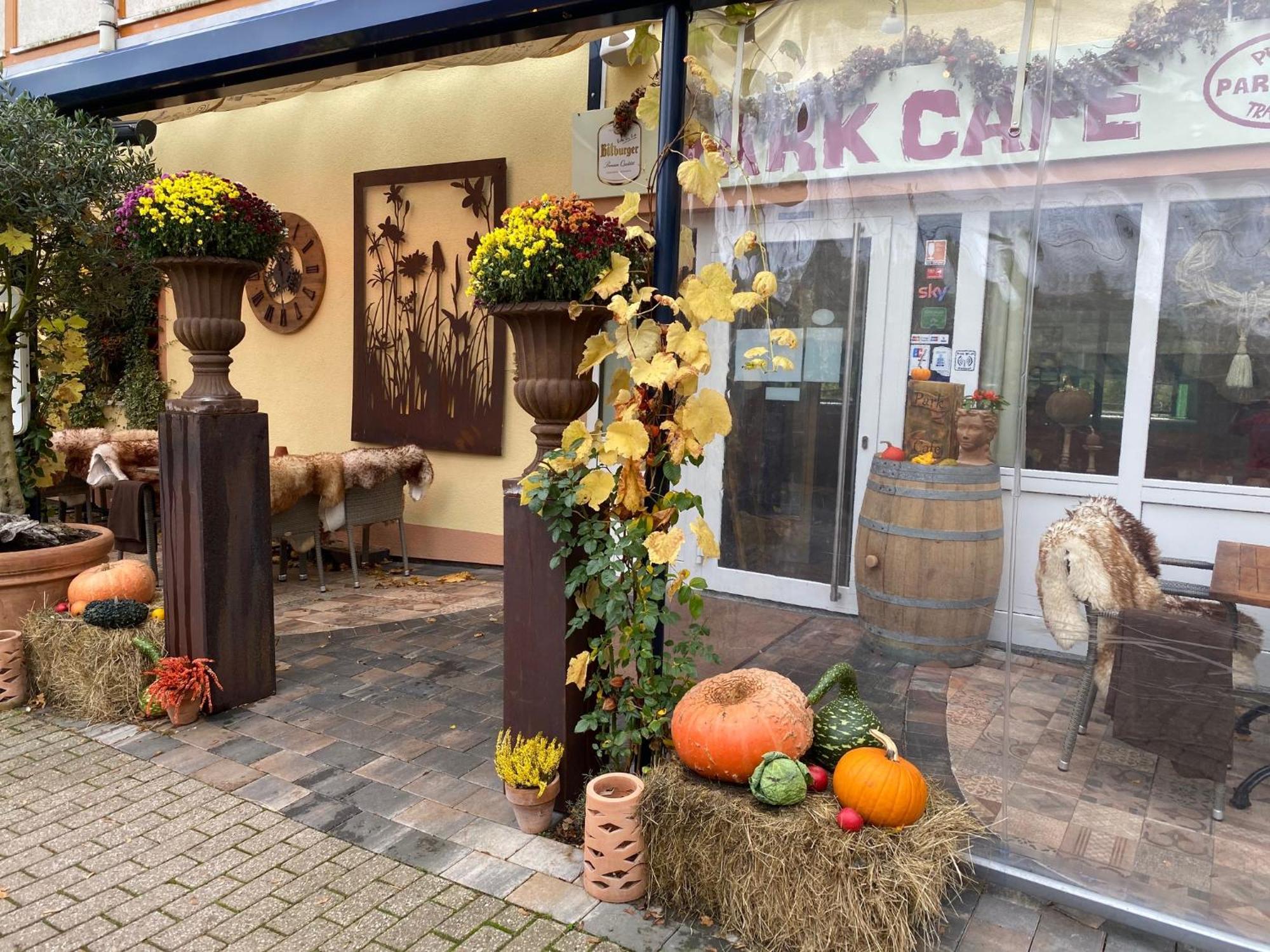 Ferienwohnungen Park Cafe Am Kurpark Bernkastel-Kues Εξωτερικό φωτογραφία